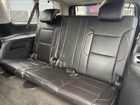 Used 2017 GMC Yukon XL Denali w/ Open Road Package image 19