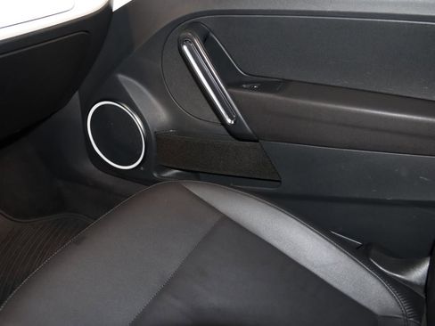 Used 2012 Volkswagen Beetle 2.5 FWD image 43