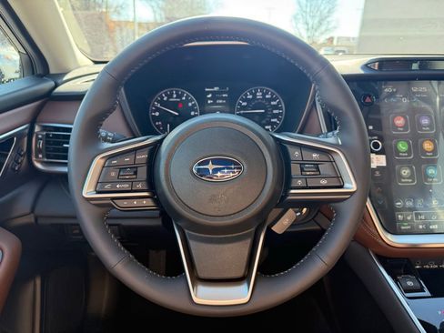 New 2025 Subaru Outback Touring image 9