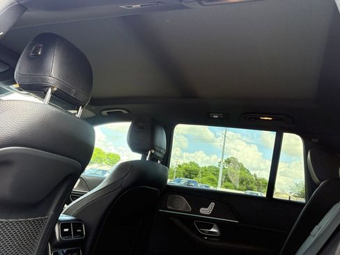 Used 2022 Mercedes-Benz GLS 450 4MATIC image 47