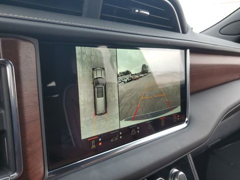 Used 2024 GMC Yukon XL Denali Ultimate image 27