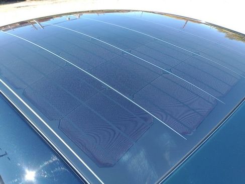 Used 2018 Karma Revero Luxury image 17