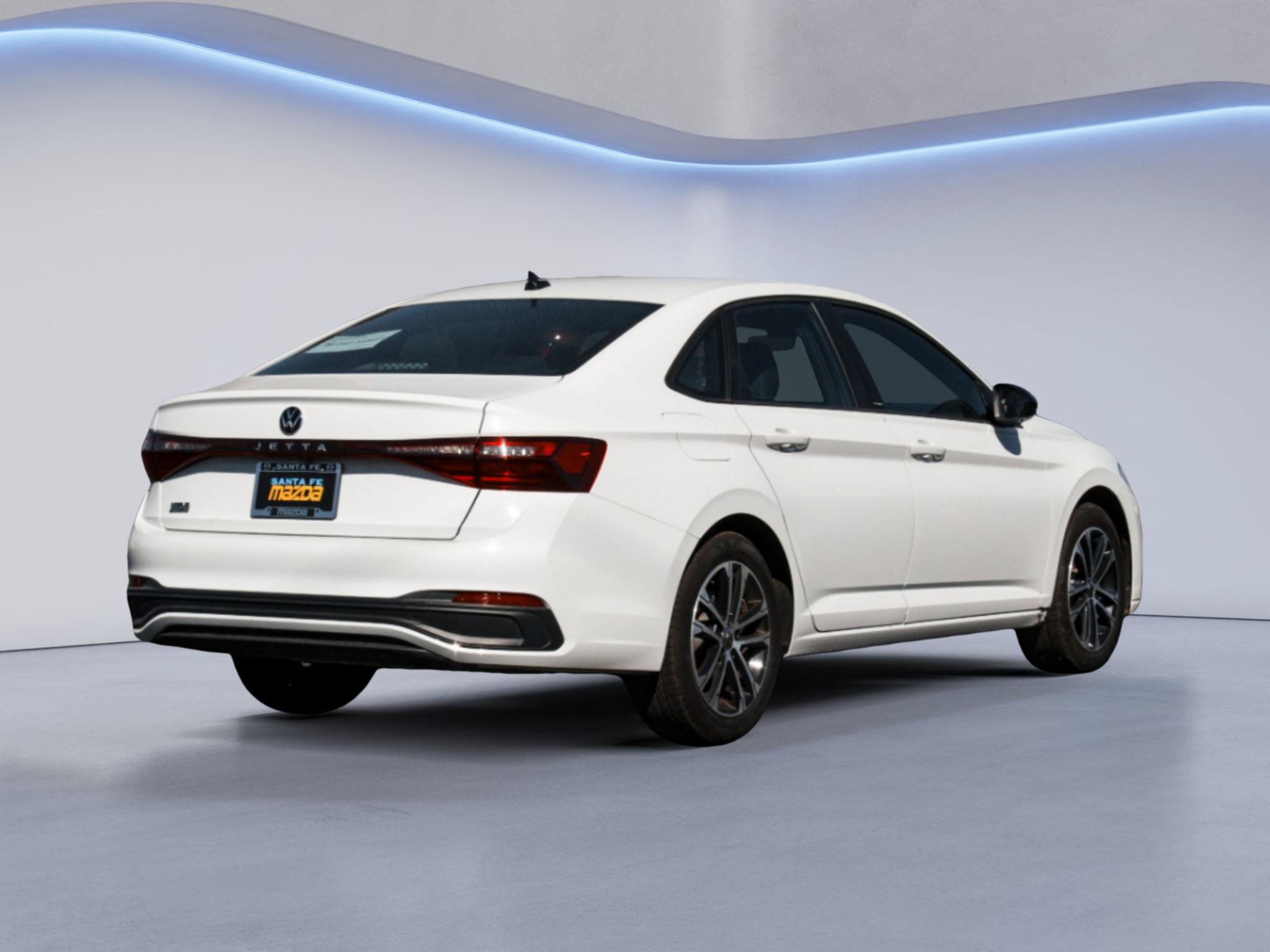 Used 2025 Volkswagen Jetta Sport FWD image 5