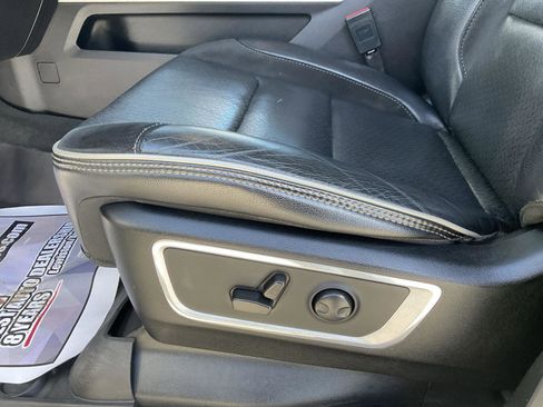 Used 2022 RAM 1500 Laramie AWD/4WD image 14