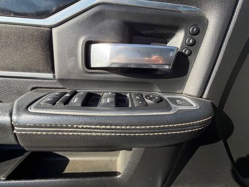 Used 2019 RAM 2500 Laramie w/ Night Edition AWD/4WD image 15