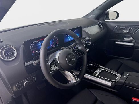 Certified 2026 Mercedes-Benz GLA 250 GLA 250 image 9