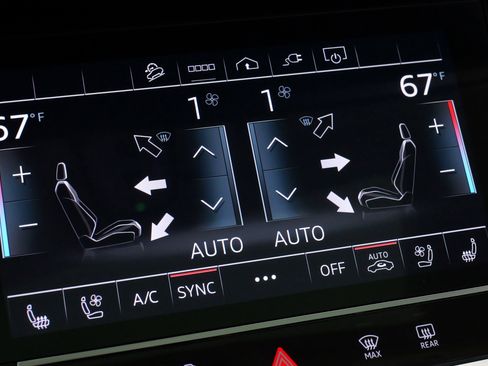 Used 2024 Audi Q8 e-tron Premium Plus w/ Premium Plus Package image 59