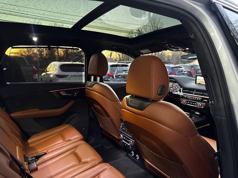 Used 2019 Audi Q7 3.0T Prestige image 27