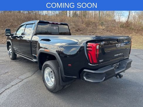 Used 2024 GMC Sierra 3500 Denali Ultimate image 5