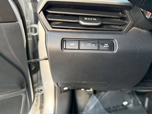 Used 2020 Nissan Altima 2.5 S FWD image 18