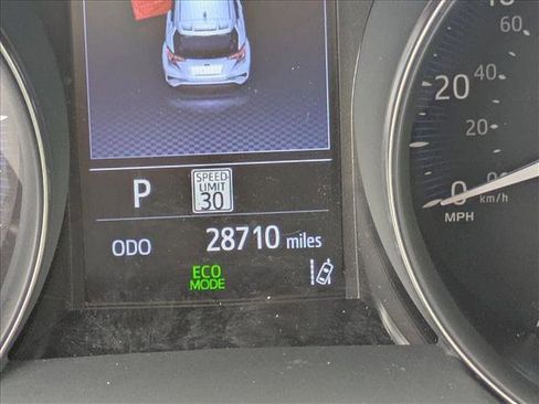 Used 2022 Toyota C-HR Nightshade image 10