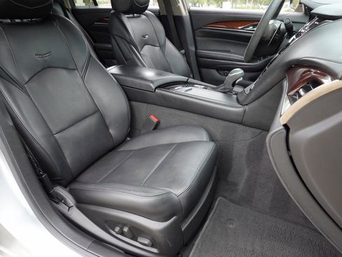 Used 2015 Cadillac CTS Luxury RWD image 8