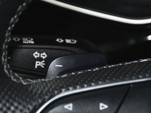 Used 2025 Audi SQ7 Premium Plus image 44