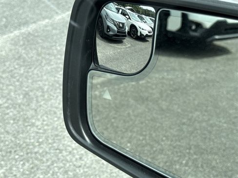 Used 2025 RAM 1500 Laramie image 15