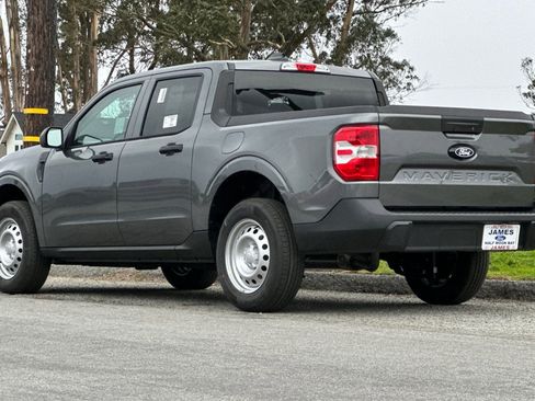 New 2026 Ford Maverick XL image 3