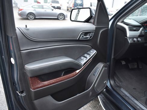 Used 2019 GMC Yukon XL SLT w/ Open Road Package image 23