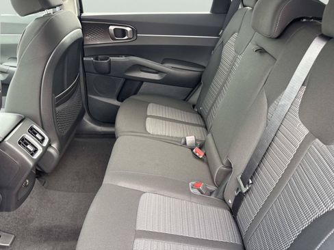 New 2026 Kia Sorento LX FWD image 13