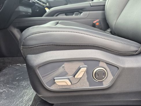 New 2027 Kia Telluride S image 11