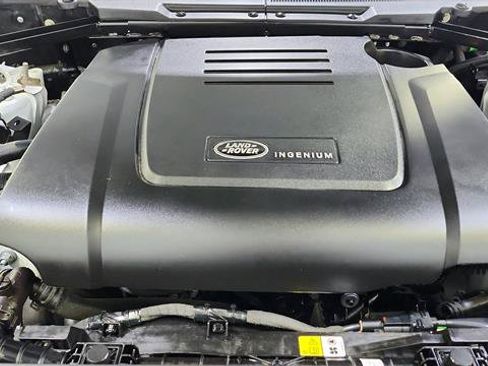 Used 2025 Land Rover Defender 110 S AWD/4WD image 37