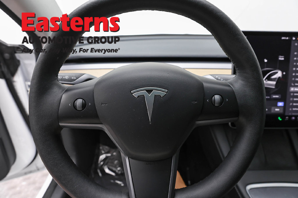 Used 2023 Tesla Model 3 Standard Range RWD image 11