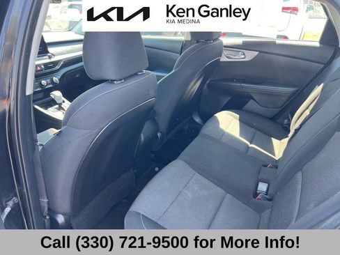 Used 2022 Kia Forte LXS FWD image 47