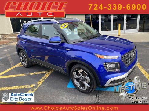 Used 2023 Hyundai Venue SEL FWD image 1