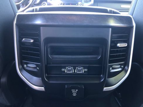 Used 2021 RAM 1500 Big Horn AWD/4WD image 30