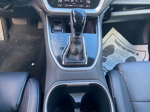 Used 2022 Subaru Outback Limited image 22