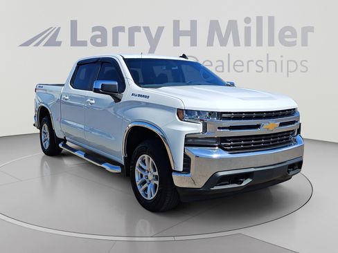 Used 2021 Chevrolet Silverado 1500 LT w/ Bed Protection Package AWD/4WD image 7