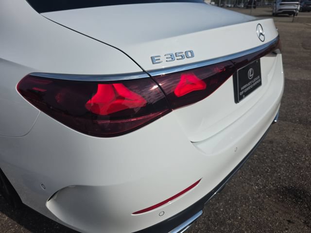 Used 2024 Mercedes-Benz E 350 4MATIC Sedan image 33