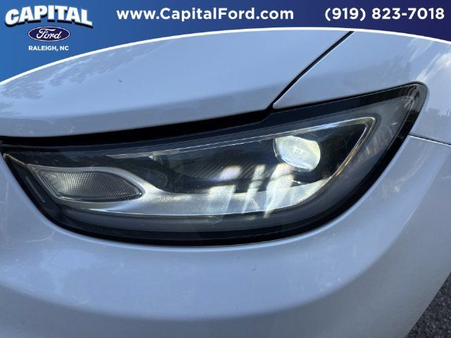 Used 2025 Chrysler Pacifica Select FWD image 11