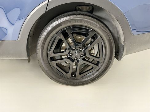 Used 2023 Kia Telluride EX X-Line AWD/4WD image 35