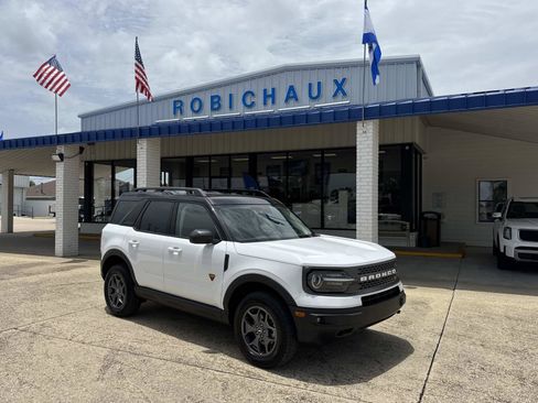 Used 2024 Ford Bronco Sport Badlands w/ Premium Package AWD/4WD image 1