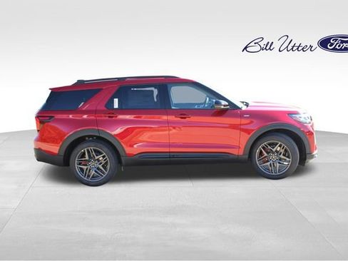 New 2026 Ford Explorer ST-Line w/ ST-Line Street Pack image 3