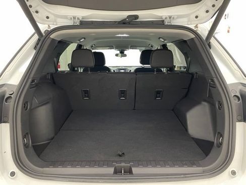 Certified 2024 Chevrolet Equinox LT AWD/4WD image 12