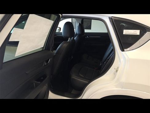 New 2025 MAZDA CX-5 AWD 2.5 S w/ Preferred Package image 40