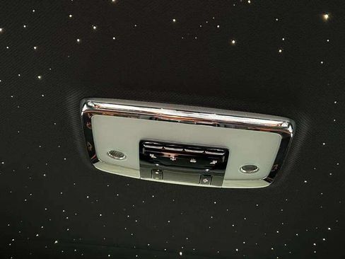 Used 2025 Rolls-Royce Cullinan Black Badge AWD/4WD image 11