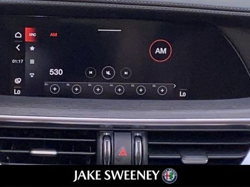 Used 2023 Alfa Romeo Stelvio Ti image 19