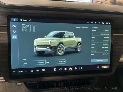 Used 2022 Rivian R1T Launch Edition image 2