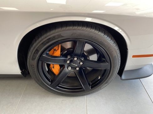 Used 2022 Dodge Challenger SRT Hellcat w/ Plus Package image 14