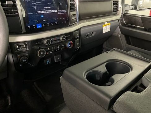 New 2026 Ford F250 XLT w/ XLT Premium Package image 17