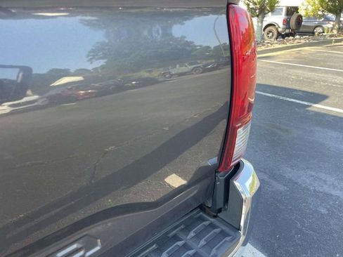 Used 2023 Toyota Tacoma SR5 w/ SR5 Appearance Package RWD image 12