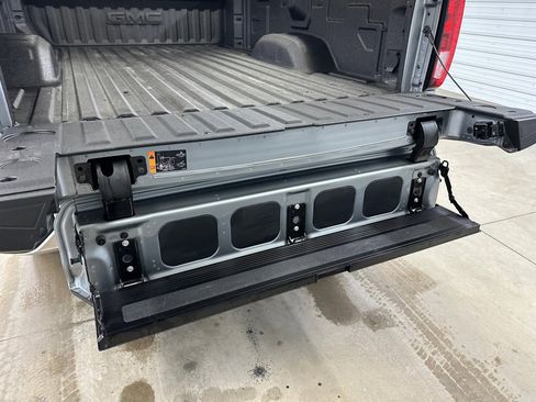 Certified 2025 GMC Sierra 2500 SLE w/ SLE Convenience Package image 23