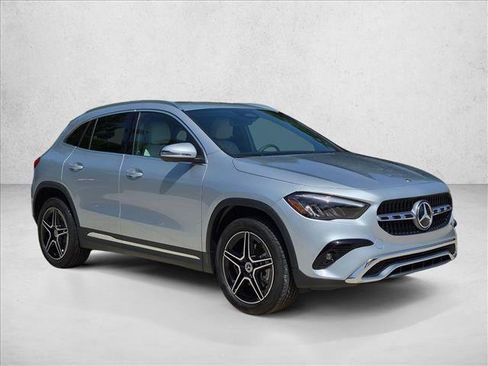Certified 2026 Mercedes-Benz GLA 250 image 3