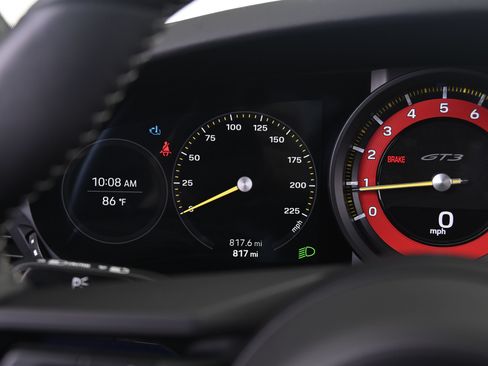 Certified 2024 Porsche 911 GT3 RWD image 33