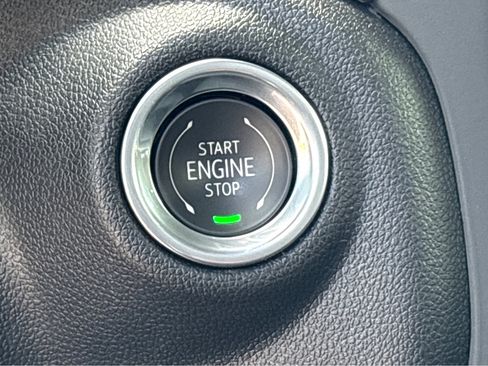 Used 2024 Chevrolet Silverado 1500 Custom RWD image 6