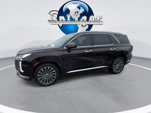 Used 2024 Hyundai Palisade Calligraphy image 9