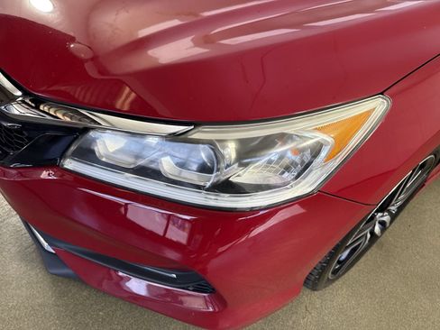 Used 2016 Honda Accord Sport image 26