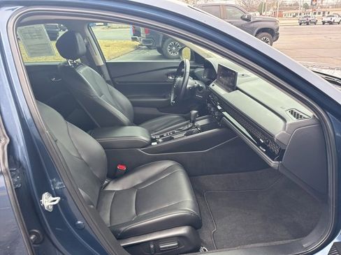 Used 2024 Honda Accord EX-L image 19