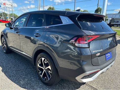 Used 2023 Kia Sportage EX FWD image 28